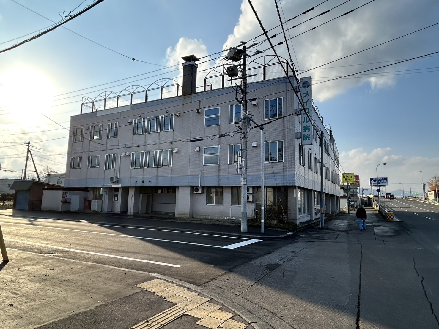 旭川市曙1条8丁目2番1・2番28・2番29(住居表示2番32号)