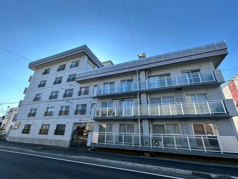 旭川市2条西4丁目1番7号 栄町ハイツ信和107