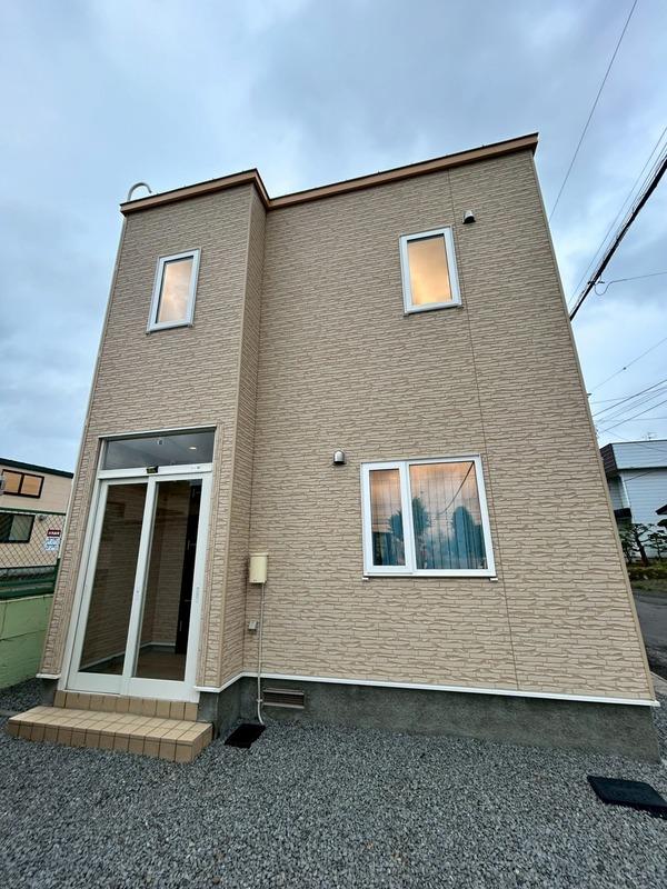 <NEW!>旭川市末広東2条4丁目1番12号